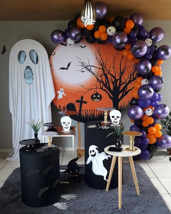 Trang trí halloween bằng ly giấy