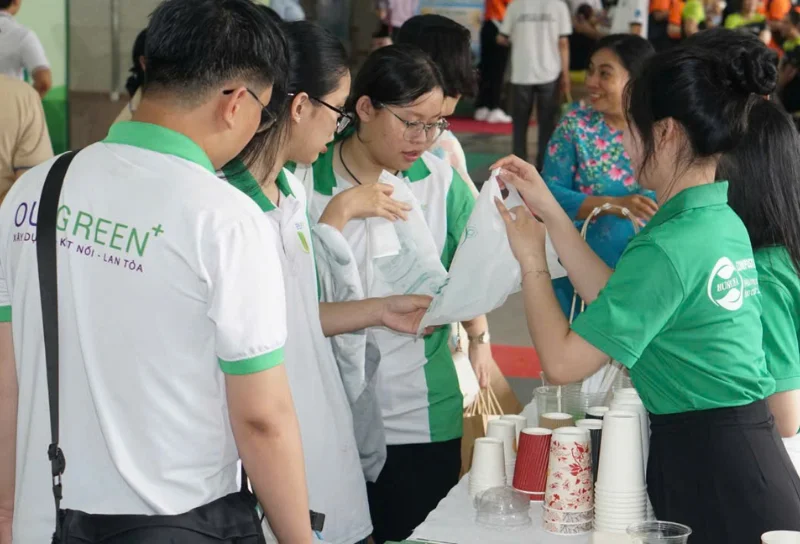 Hunufa Compostable - Đồng Hành Cùng chương trình HTV Hành Động Xanh