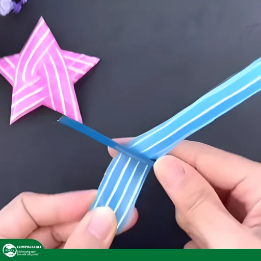 Hướng dẫn cách gấp sao bằng ống hút đơn giản, cực xinh, tiết kiệm, dễ làm