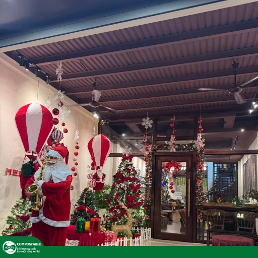 Top 15 quán cafe trang trí Noel đẹp Hà Nội, địa điểm check-in cực hot mùa Giáng Sinh 2025