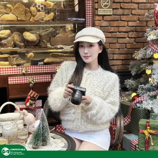 Top 15 quán cafe trang trí Noel đẹp Hà Nội, địa điểm check-in cực hot mùa Giáng Sinh 2025