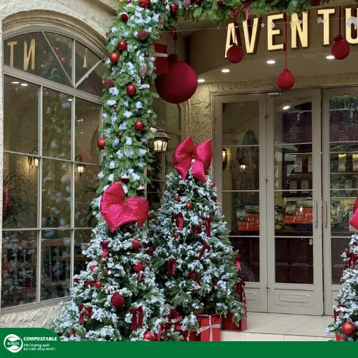 Top 15 quán cafe trang trí Noel đẹp Hà Nội, địa điểm check-in cực hot mùa Giáng Sinh 2025