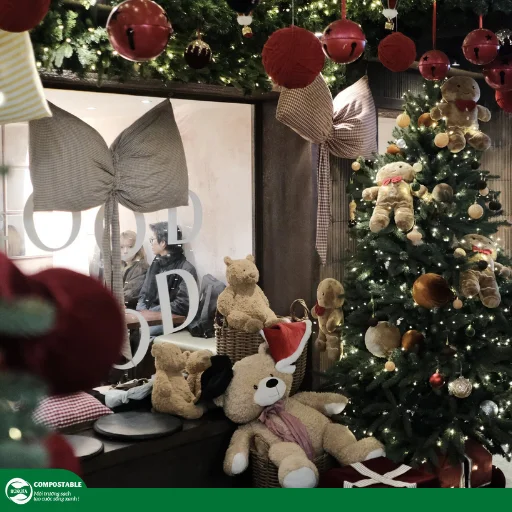 Top 15 quán cafe trang trí Noel đẹp Hà Nội, địa điểm check-in cực hot mùa Giáng Sinh 2025